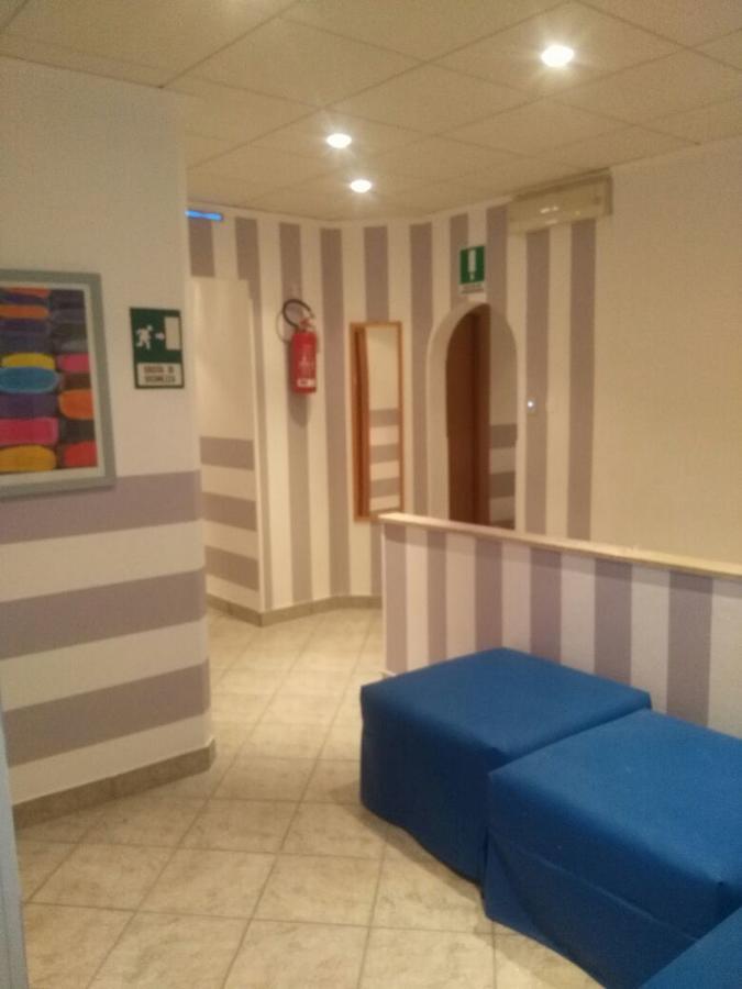 Hotel San Giorgio Аласио Екстериор снимка